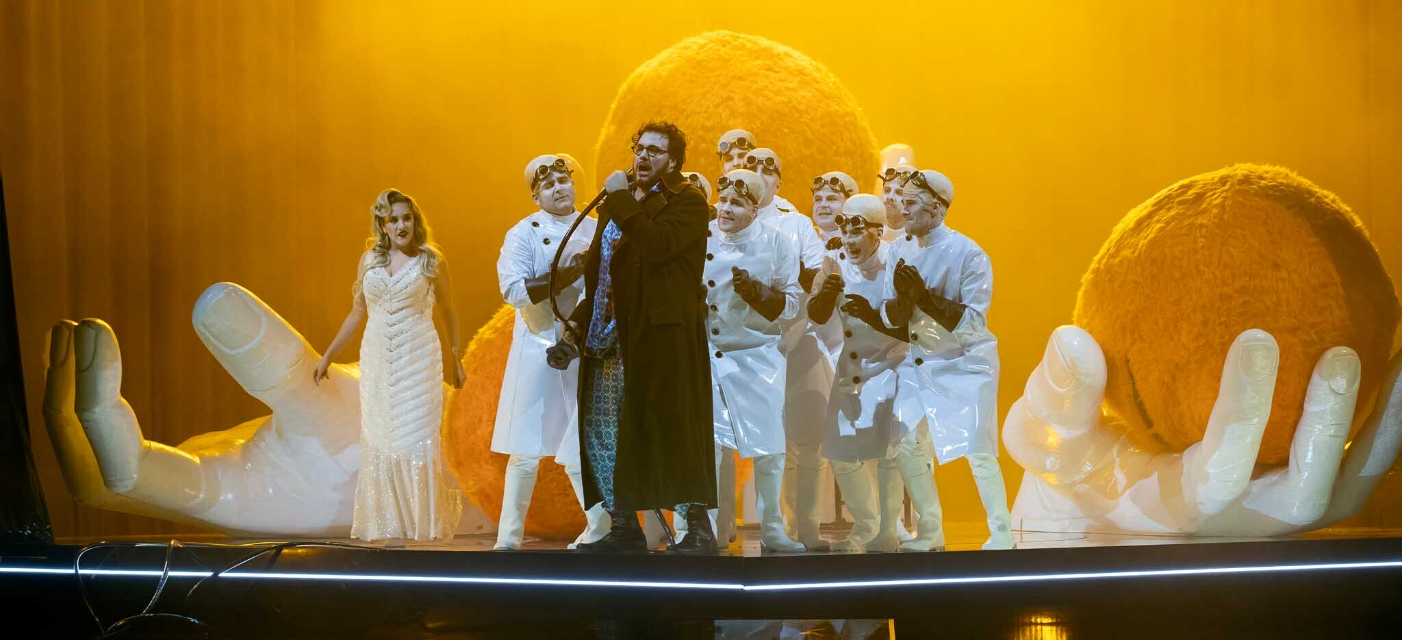 Szenenfoto „Die Liebe zu den drei Orangen“