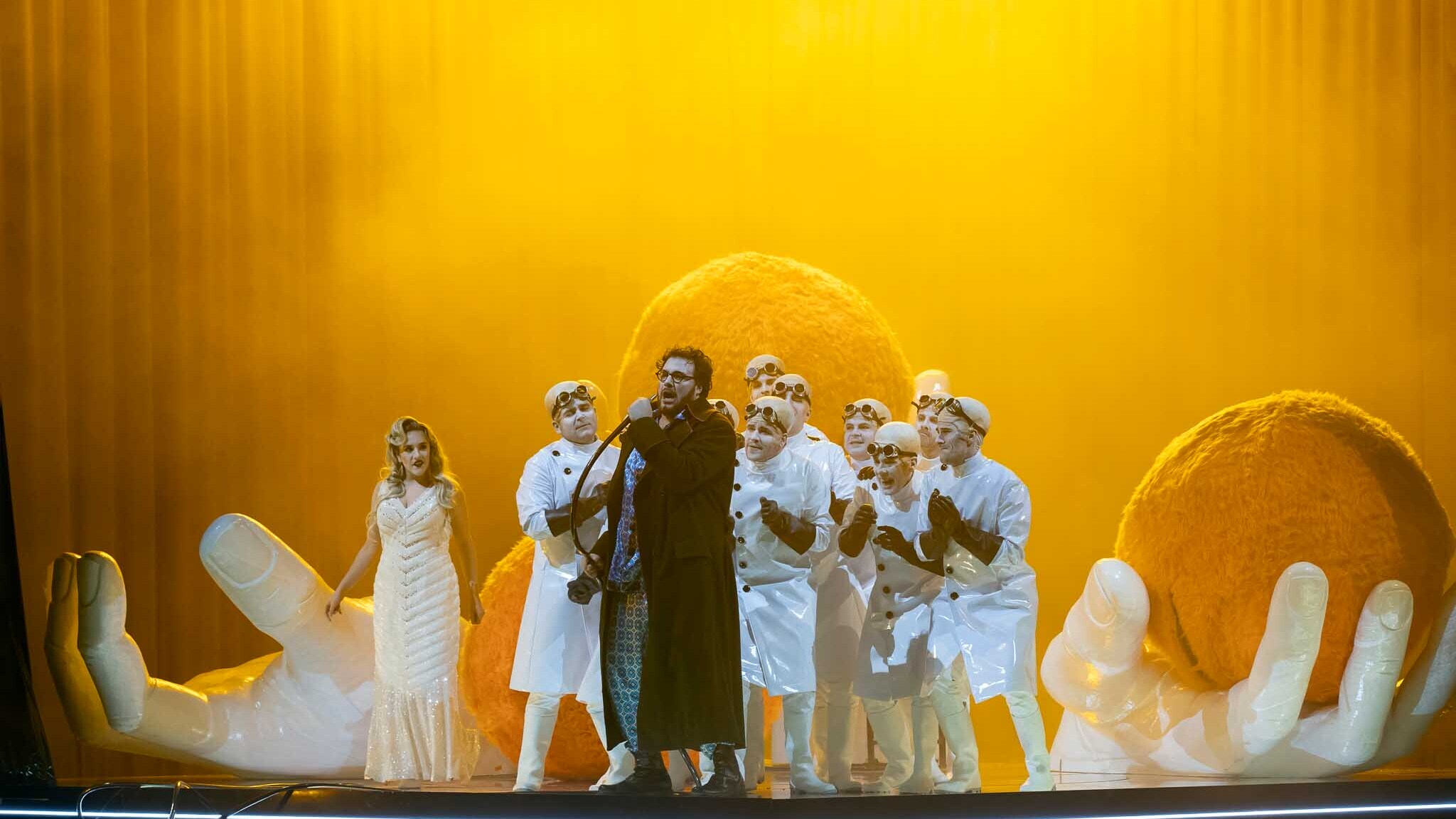 Szenenfoto „Die Liebe zu den drei Orangen“