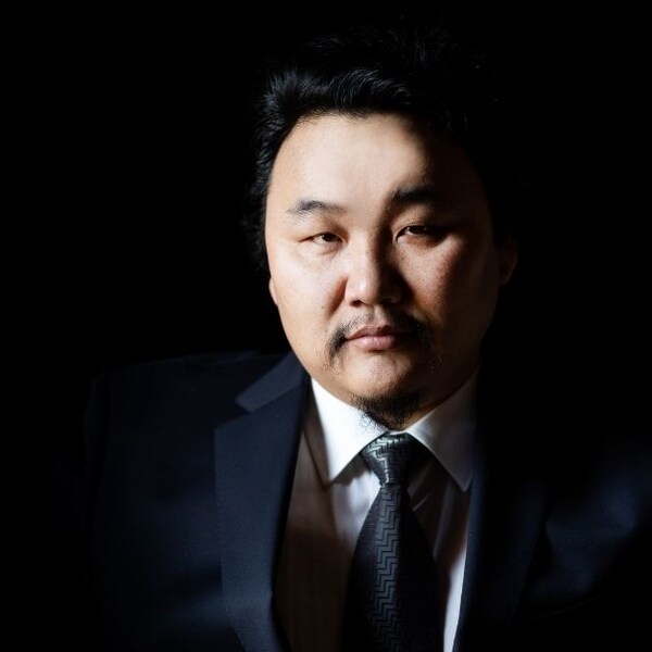 Amartuvshin Enkhbat © Laura Scaccabarozzi