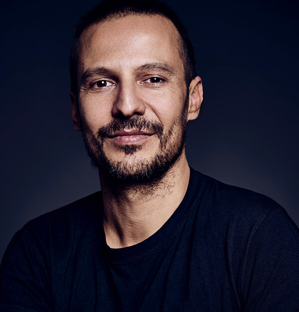 Juanjo Arqués © Stepping Grounds