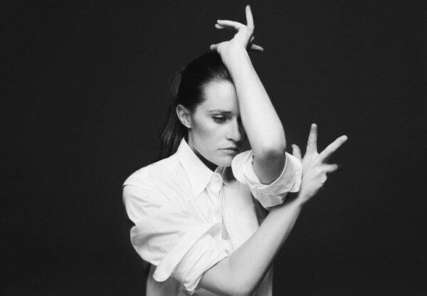 Stephanie Lake © Justin Ridler