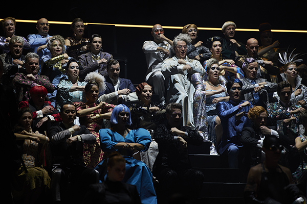 Staatsopernchor und Sinfoniechor Dresden der Turandot-Inszenierung von 2023