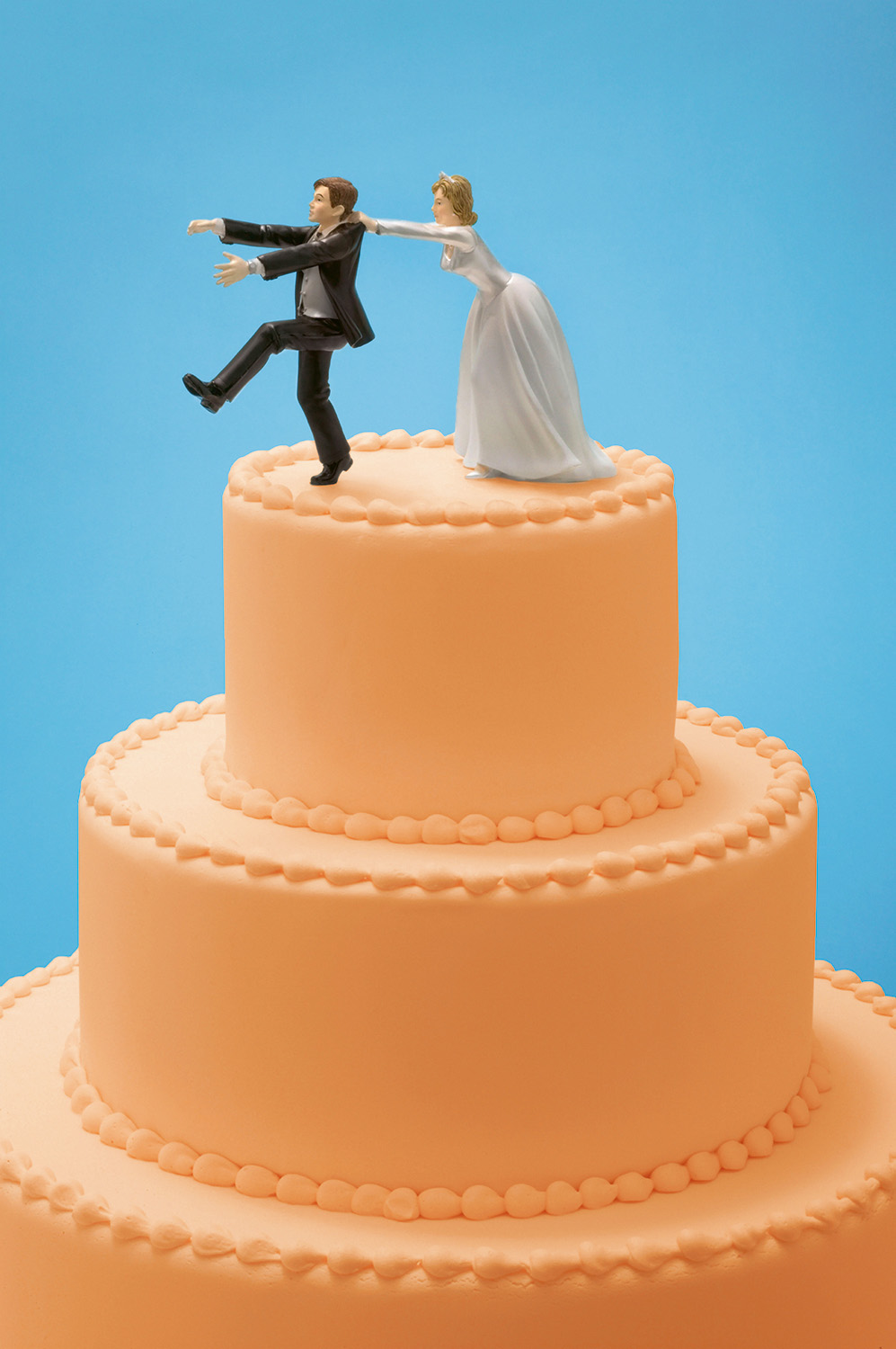 Hochzeitstorte mit Figuren vom Brautpaar