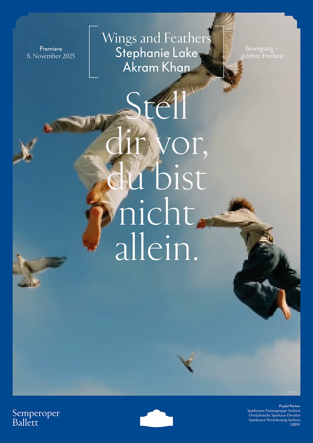 Premierenplakat „Wings and Feathers“